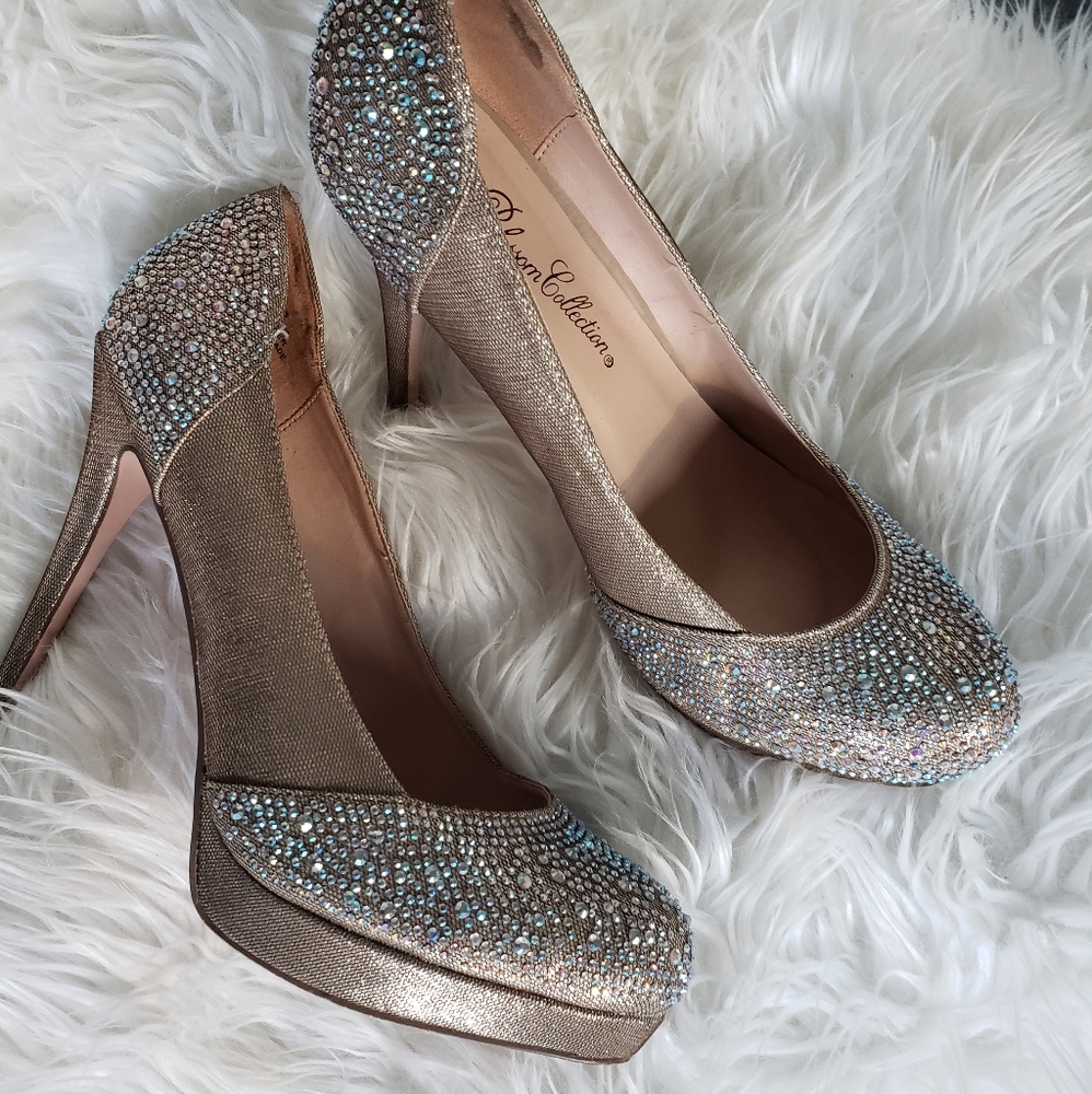 🎉HP🎉 Glitz Glam Heels